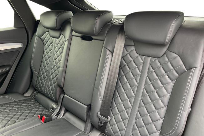 AUDI Sq5 Photo 9