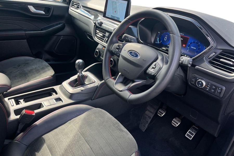 Ford KUGA Photo autoimg-0ce88e63e9fc646d0eee99c1d3cae643246bc2d4.jpg