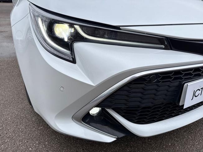 TOYOTA Corolla Photo 31