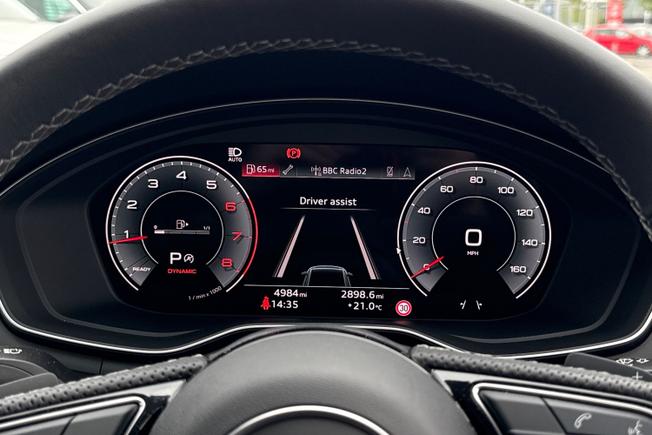 AUDI A4 Photo 35