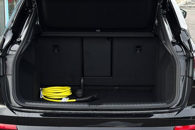 AUDI  Q4 Sportback Photo 12