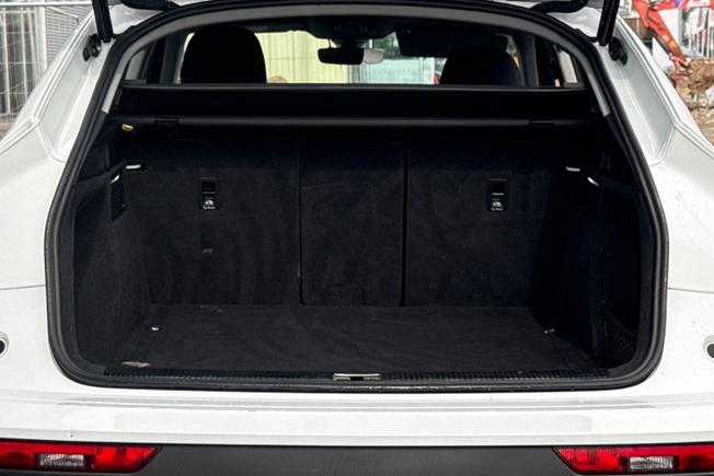 AUDI Q5 Photo 12