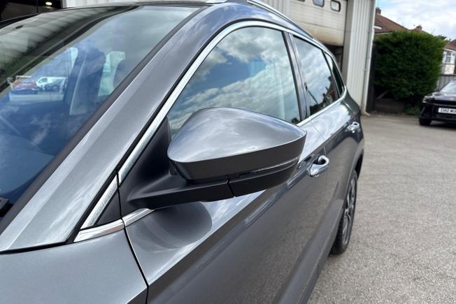 ŠKODA Karoq Photo 27