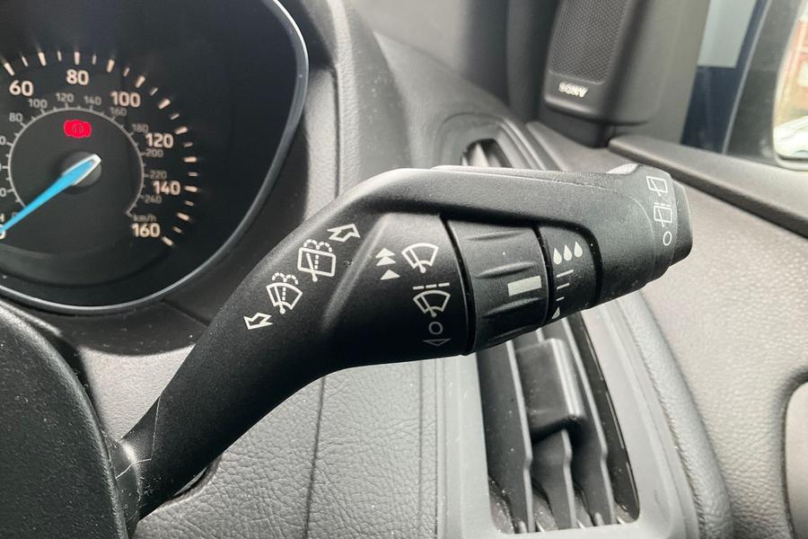 Ford FOCUS Photo autoimg-0cfba3be7c1553cfa14401ba4939dfce4f16dc71.jpg