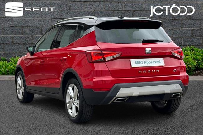 SEAT Arona Photo 3