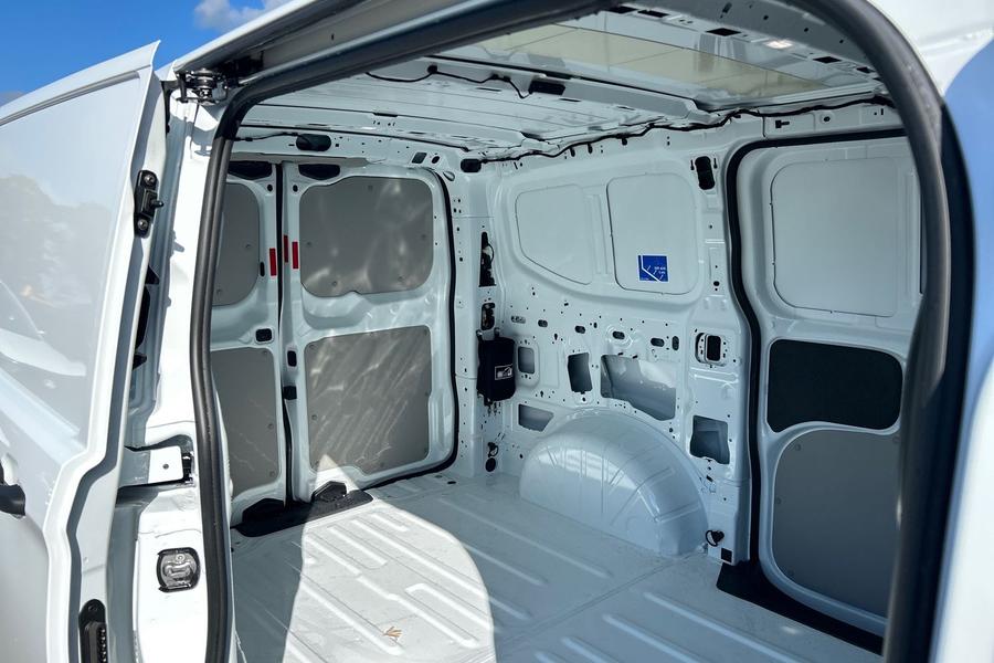 Ford E-TRANSIT CUSTOM Photo autoimg-0d00d4e53b665f4da08a46fba2164f5d03623857.jpg
