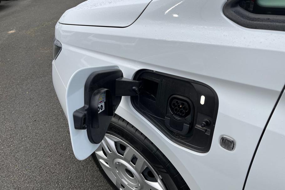 Used Ford TRANSIT CONNECT 33