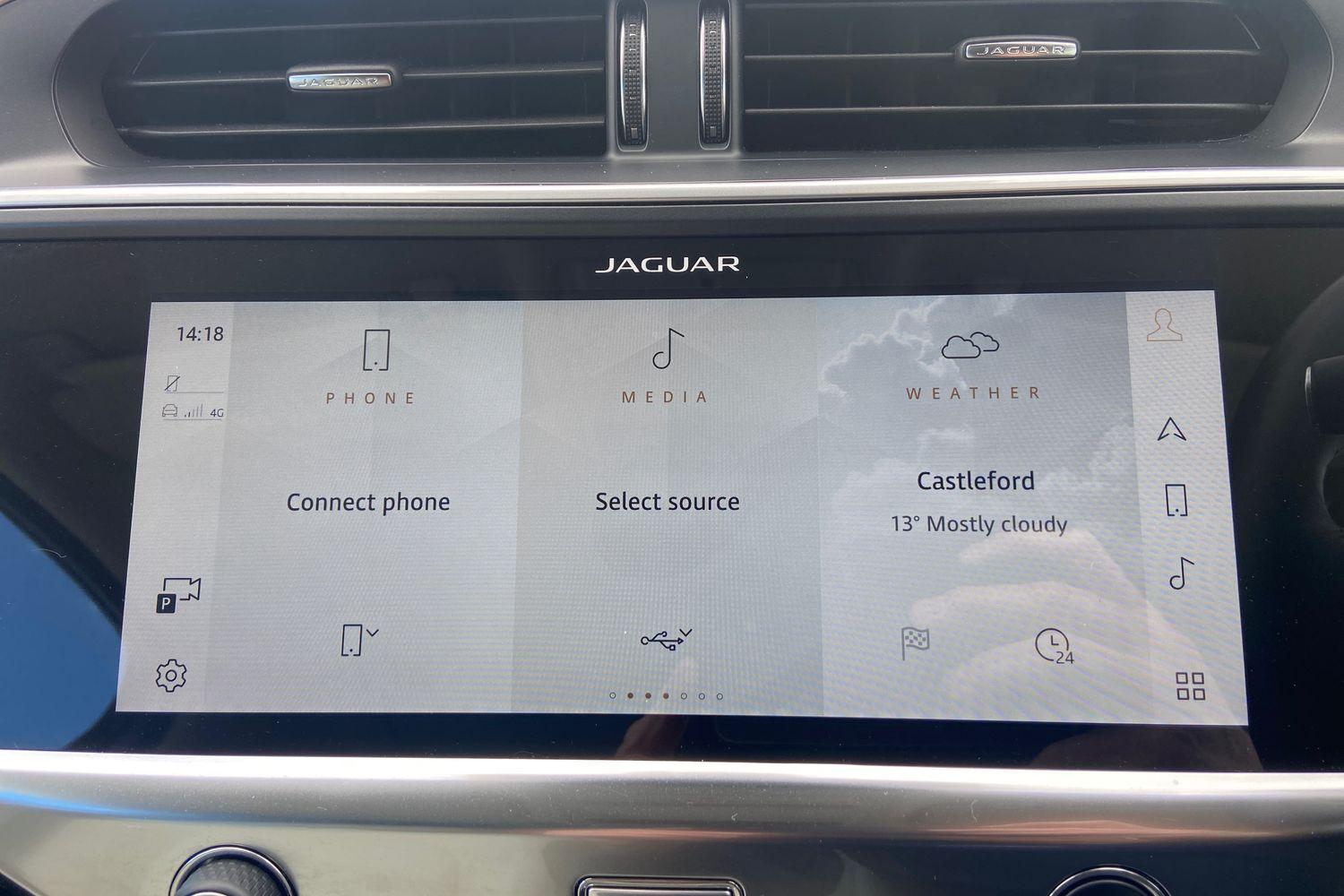 Jaguar I-PACE Photo 22