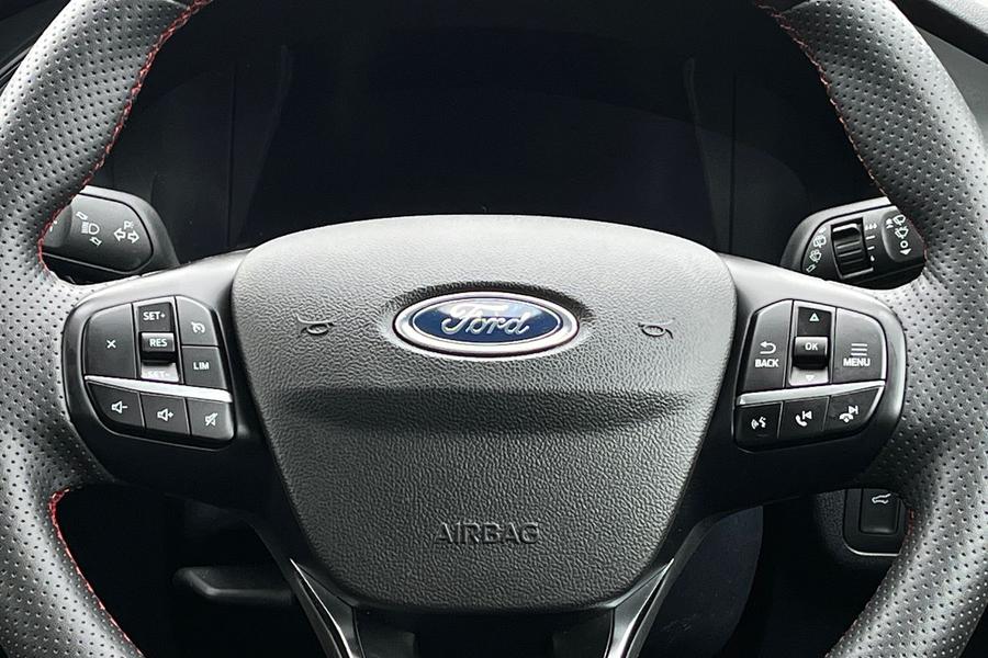 Ford Kuga Photo autoimg-0d07ec91df5d725592bfd61f1191304297b34106.jpg