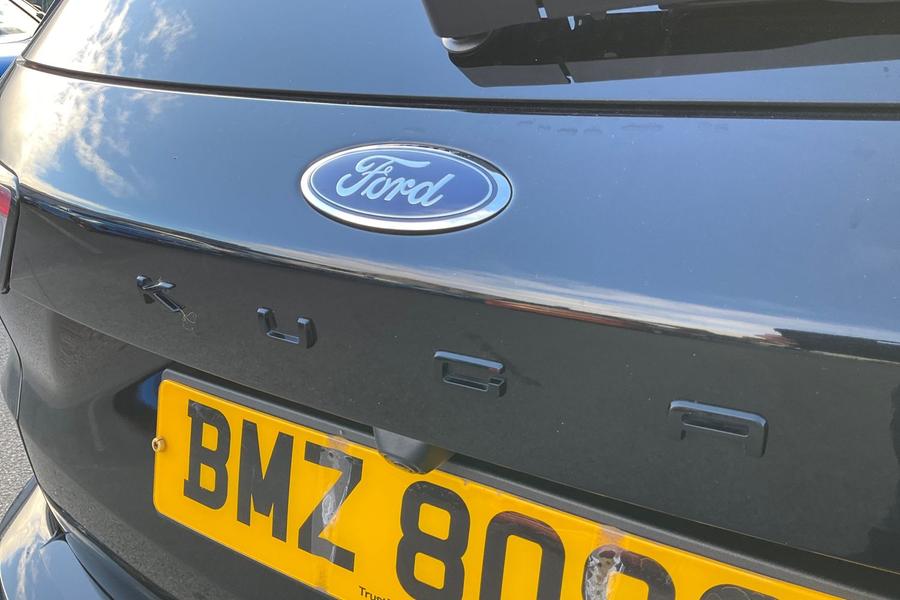Ford KUGA Photo autoimg-0d08db52f52429b09f853e9414cb20e11a082a76.jpg