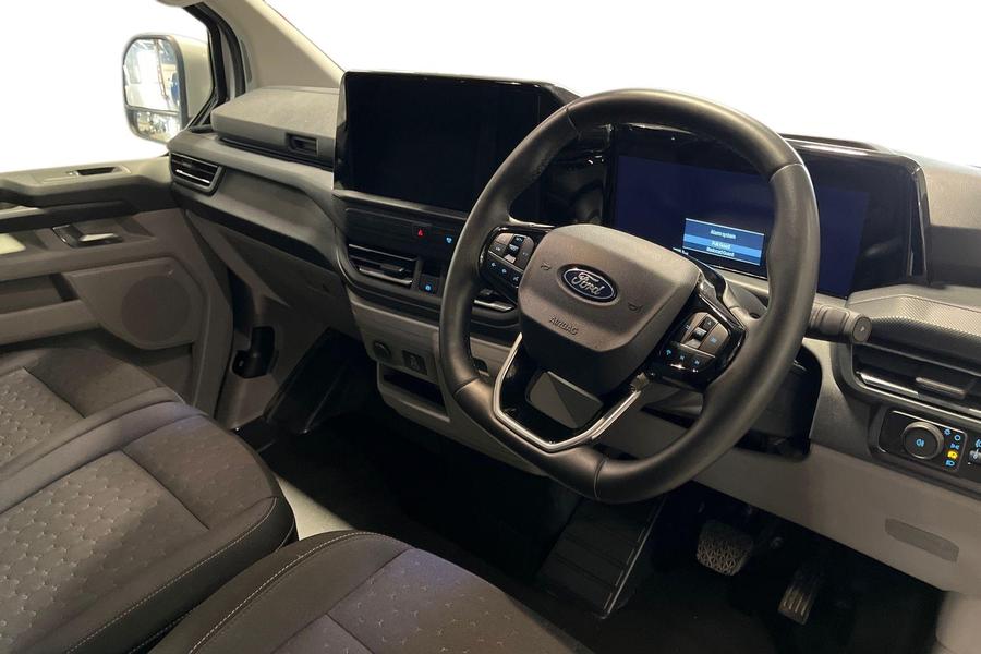 Ford TRANSIT CUSTOM Photo autoimg-0d0a03a212a8aea78e1ad2756278255a75a25cc3.jpg