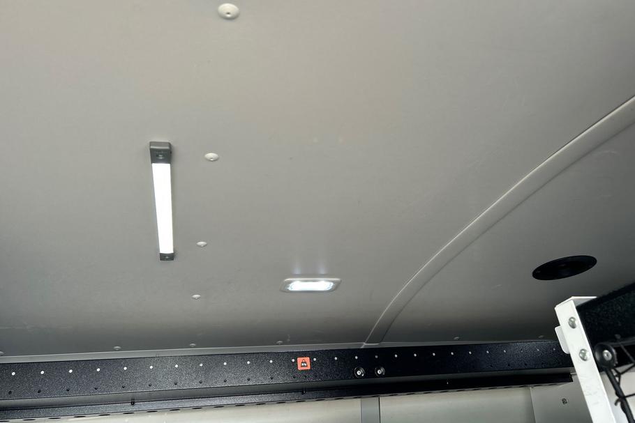 Used Volkswagen TRANSPORTER BT72WAJ 28
