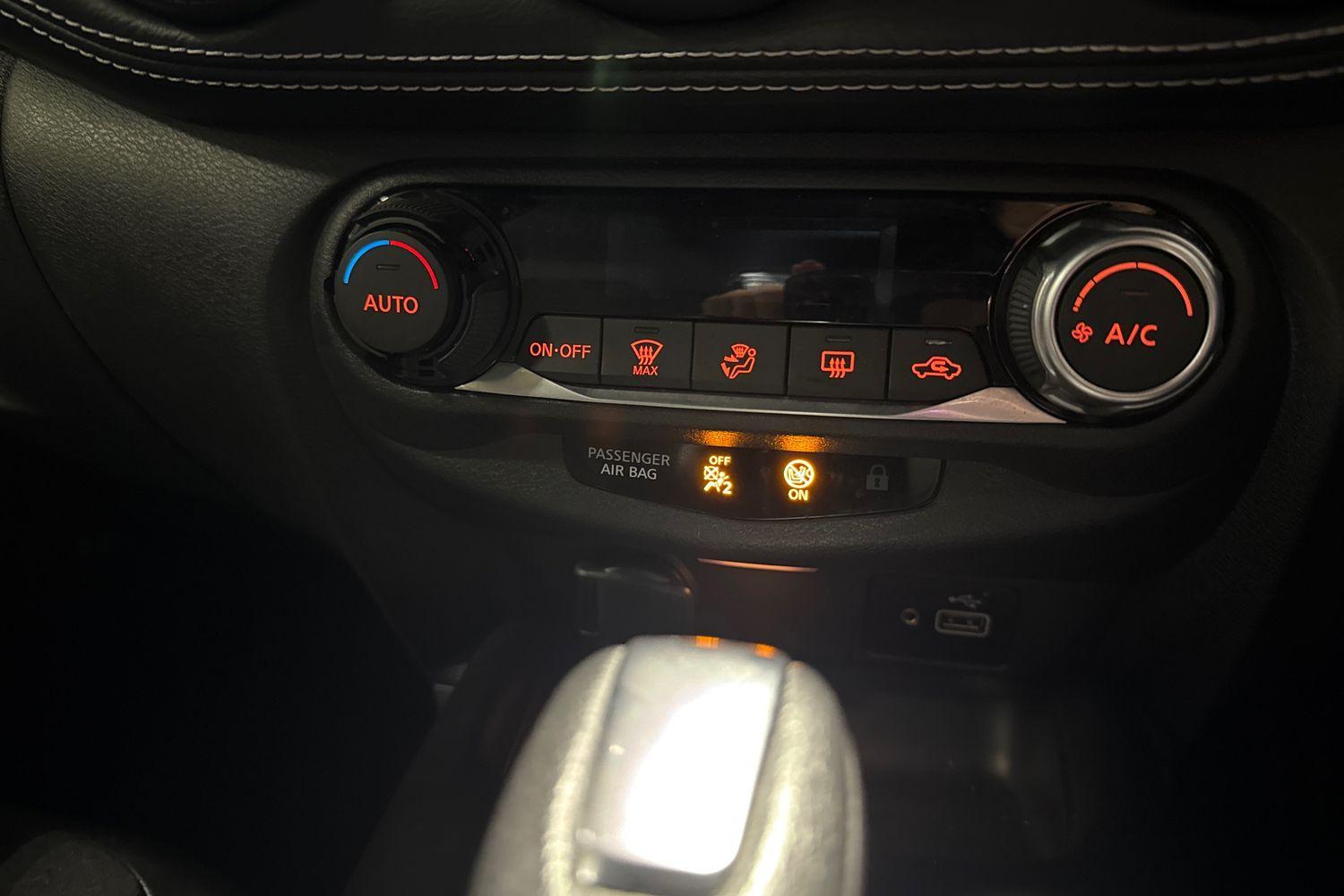 Nissan JUKE Photo 31
