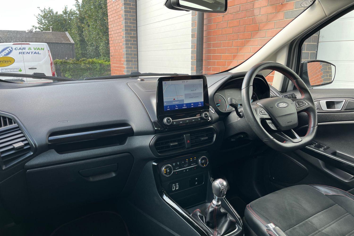 Ford ECOSPORT Photo 17