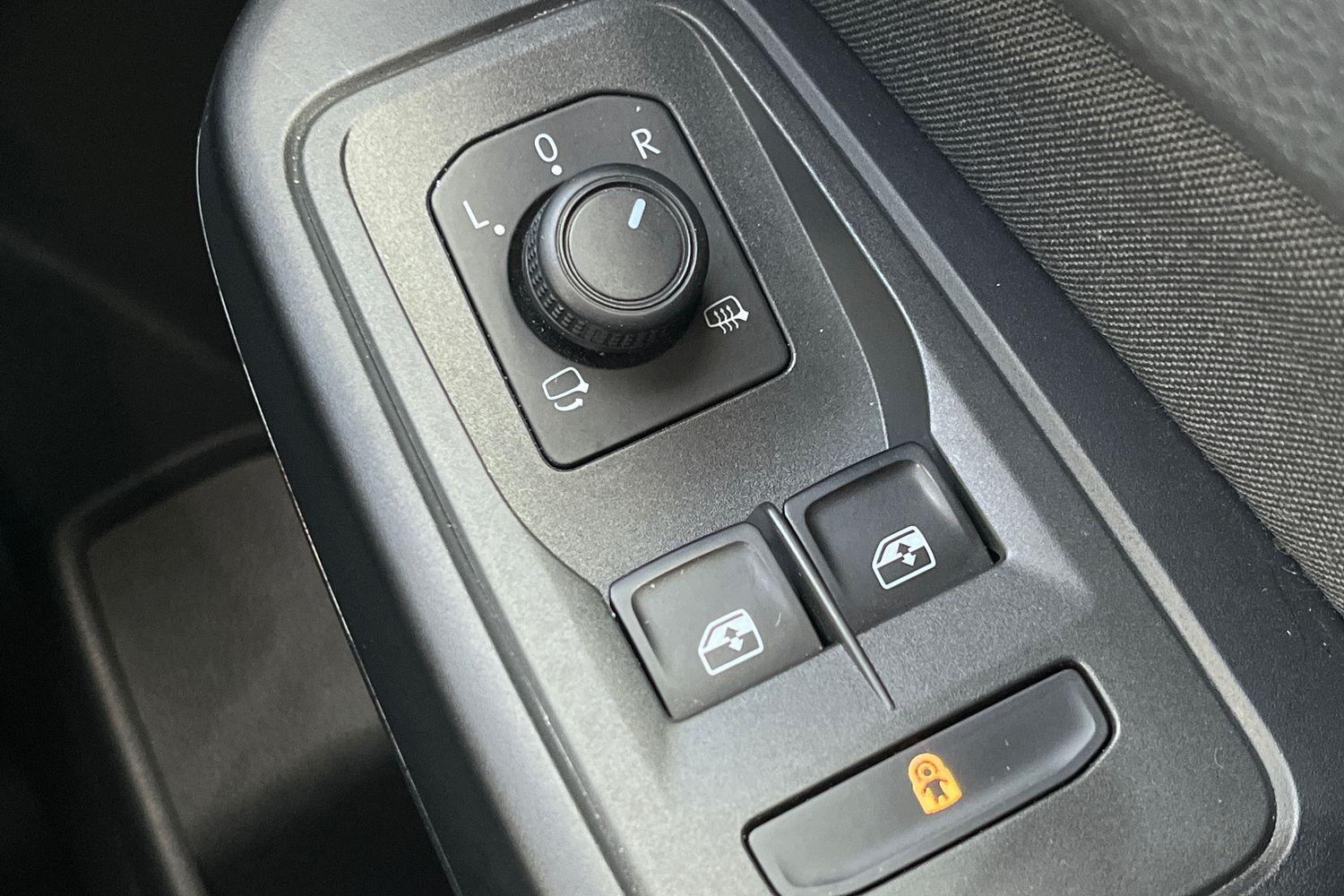 Ford TOURNEO CONNECT Photo 15