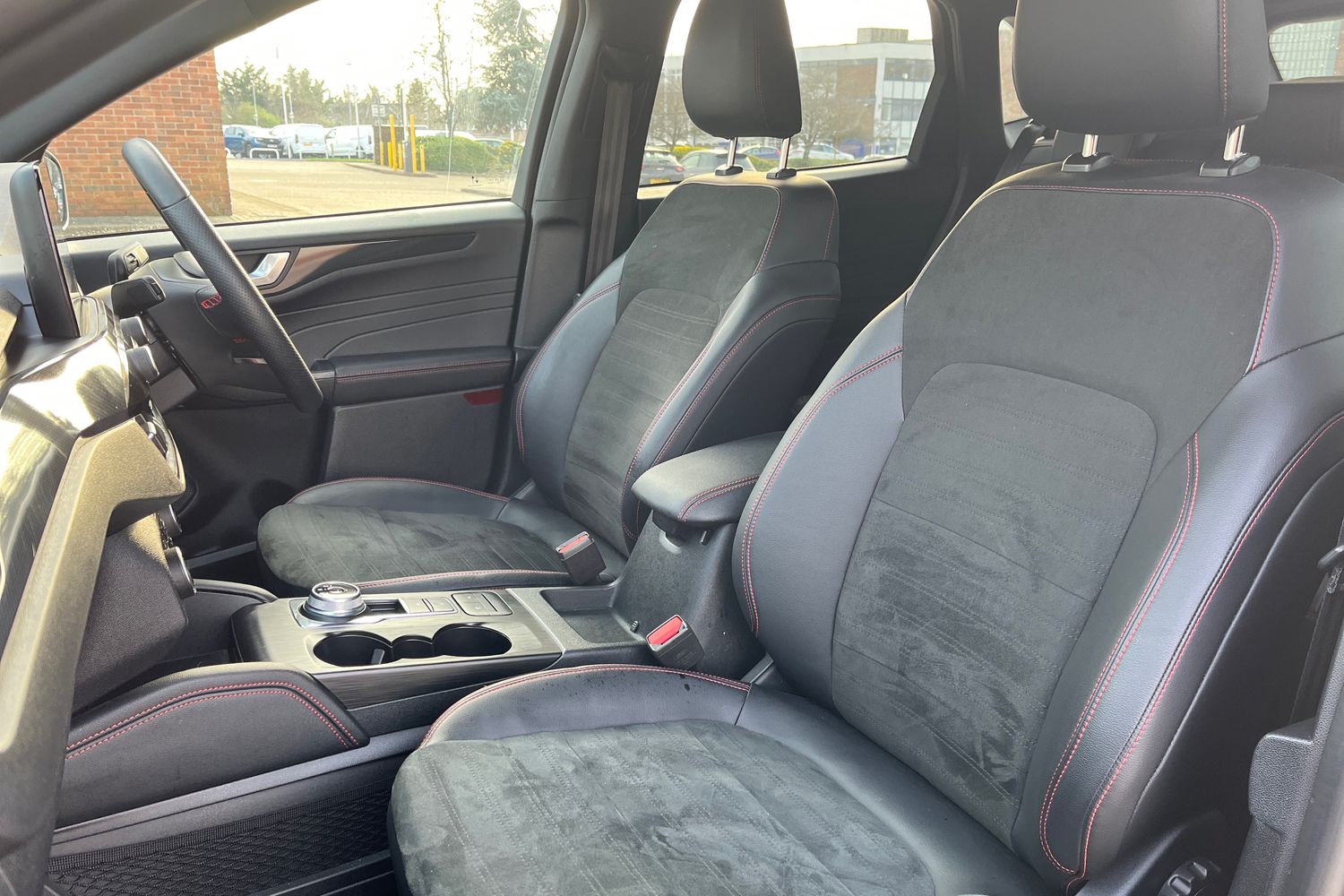 Ford Kuga Photo 18