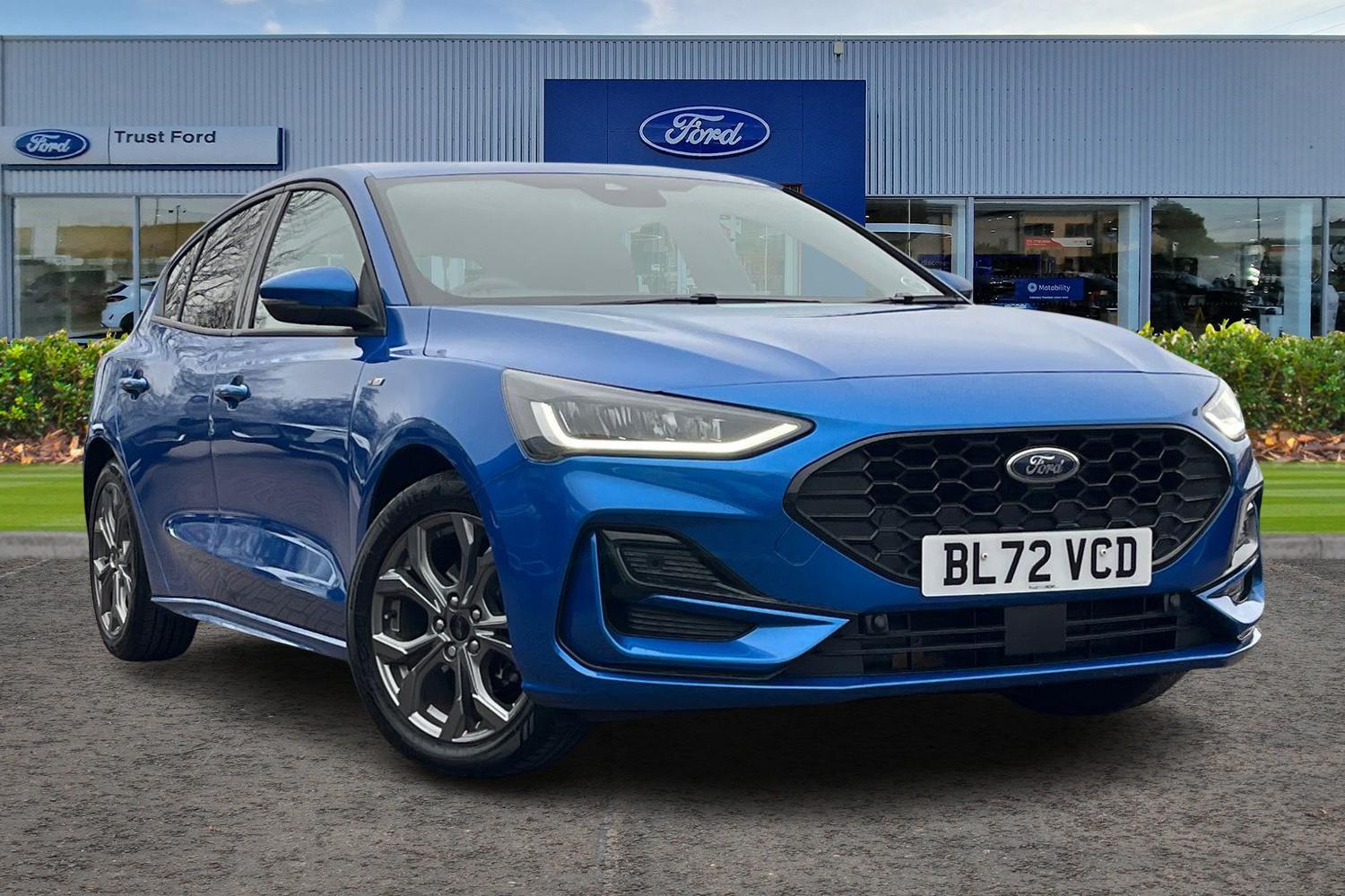 Ford FOCUS Photo 0