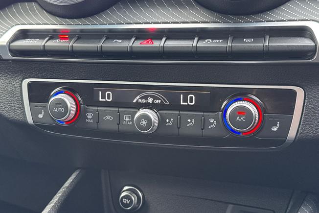 AUDI SQ2 Photo 37