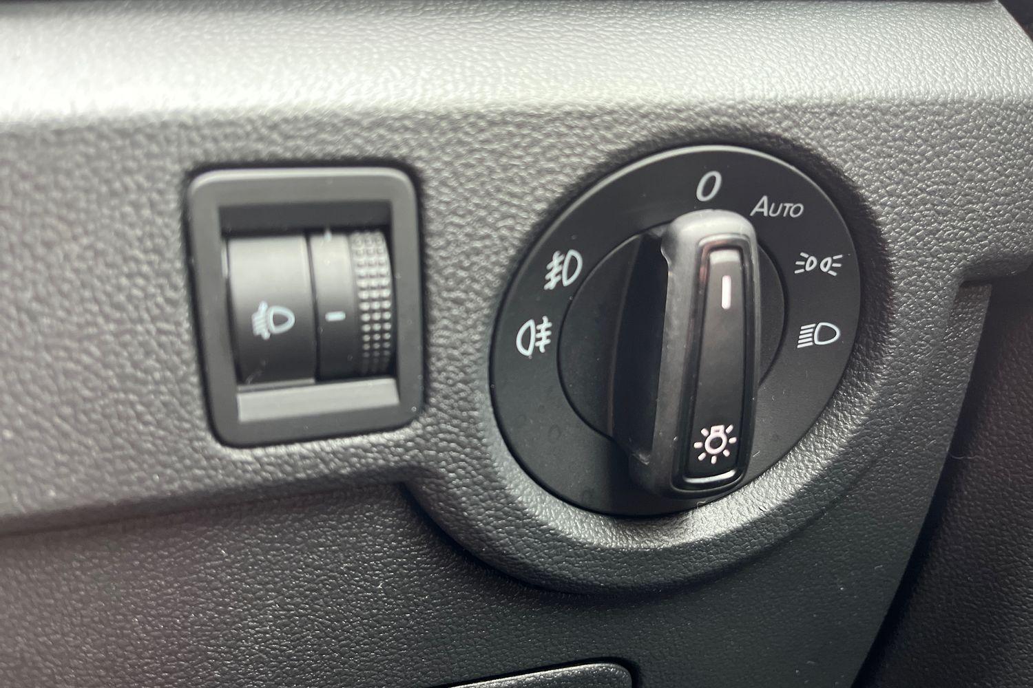 Volkswagen T-CROSS Photo 28