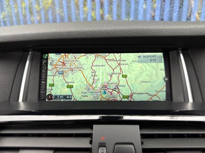 BMW X4 Photo 14