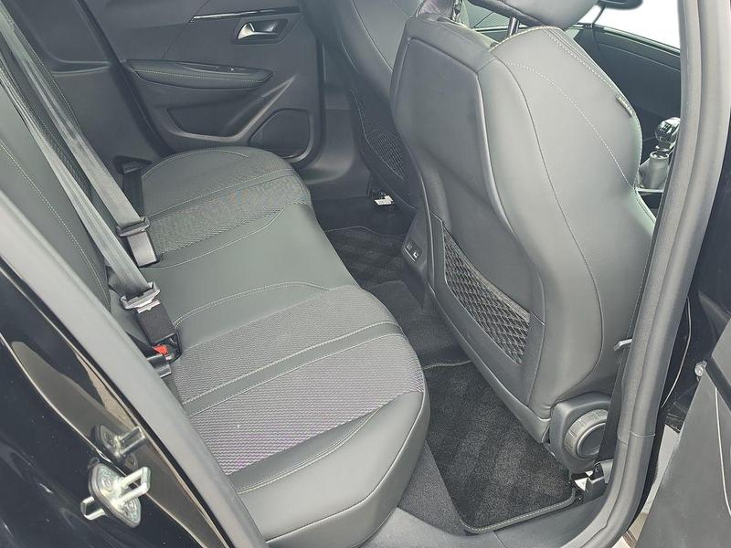 Used Peugeot 208 NJ24PGX 17