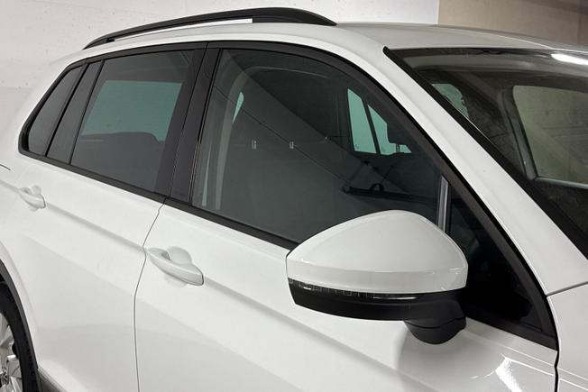 VOLKSWAGEN Tiguan Photo 20