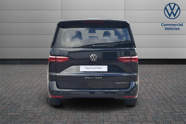 VOLKSWAGEN Multivan Photo 7