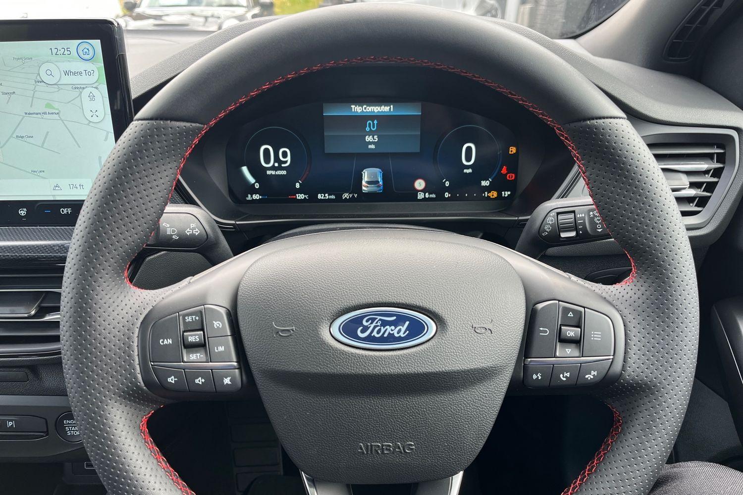 Ford FOCUS Photo 11