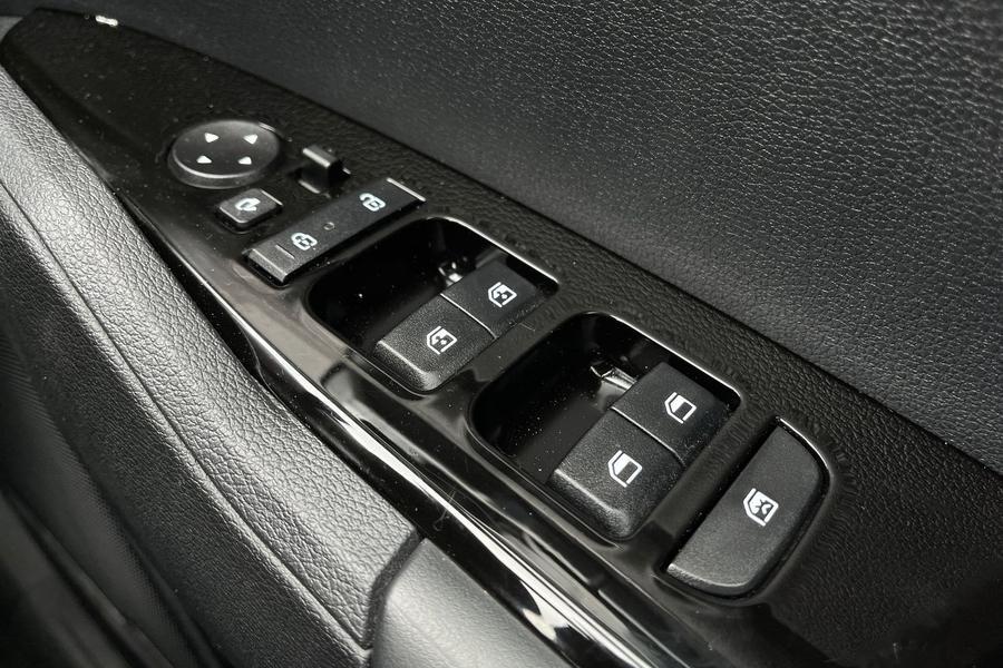 Kia Sportage Photo autoimg-0d3dae98d57e92768c0b1ca8914a653edebd83be.jpg