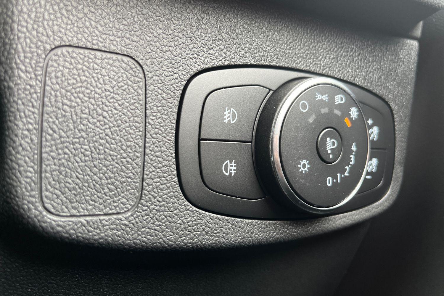 Ford Focus Photo 22