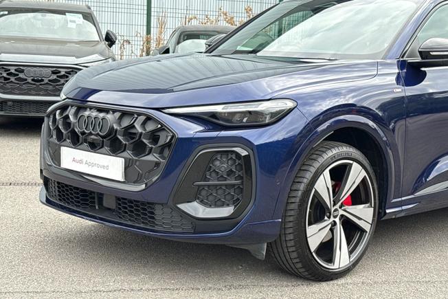 AUDI Q5 Photo 22