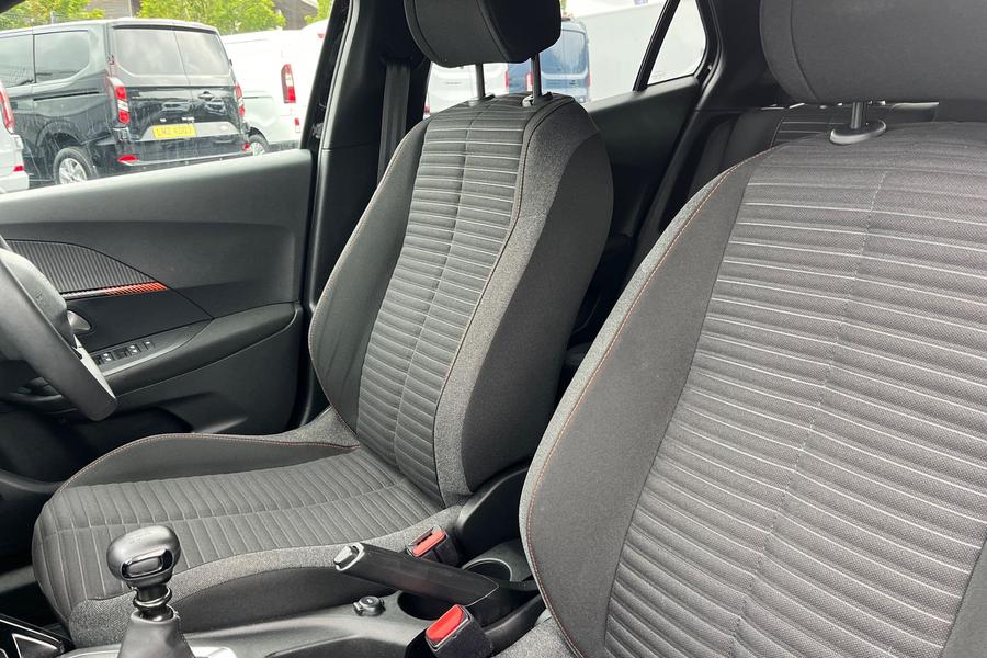 Peugeot 2008 Photo autoimg-0d4132f3eb2a45e6bc04109698799863bb622d1b.jpg