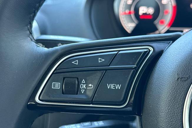 AUDI Q2 Photo 16