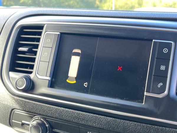 Vauxhall Vivaro Photo autoimg-0d437be0514d2f80a41fb8ba0df767db6d631c29.jpg