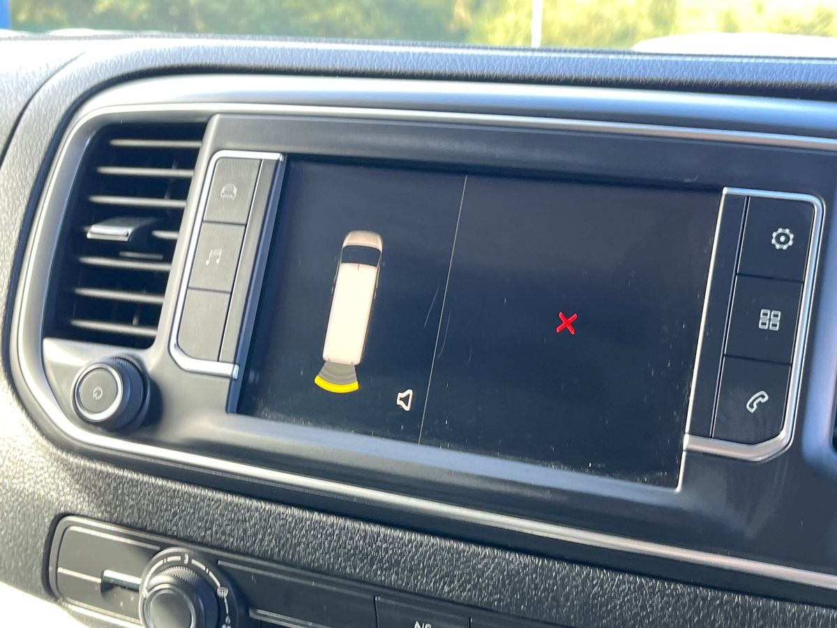 Vauxhall Vivaro Photo 10