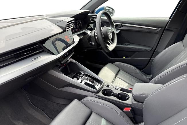 AUDI A3 Photo 2