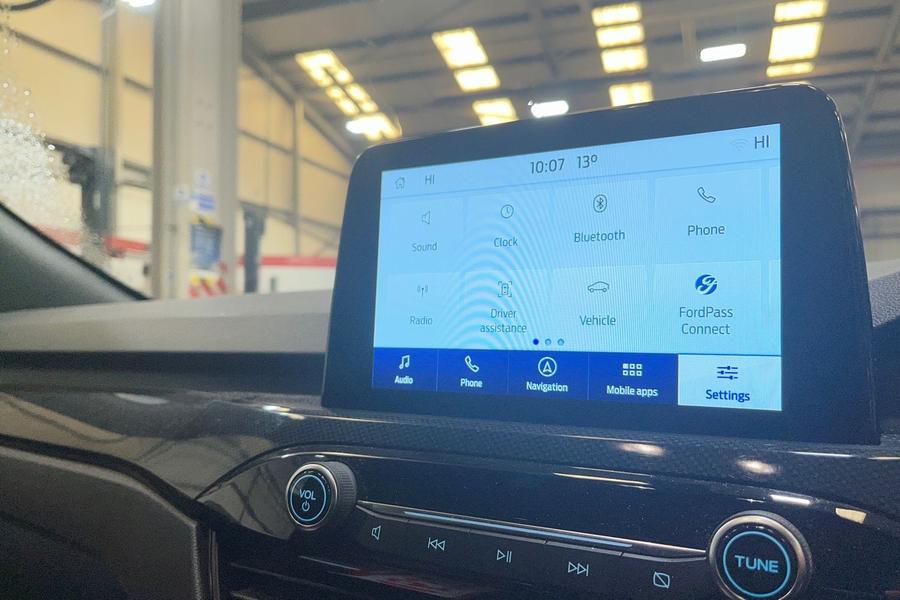 Ford KUGA Photo autoimg-0d48990be56204e1ff2e514356c8ec1fb5b873d4.jpg