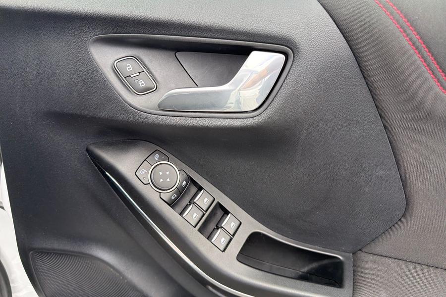 Ford Puma Photo autoimg-0d49909f14e27d35eda10ec5b25d63c49418a30f.jpg