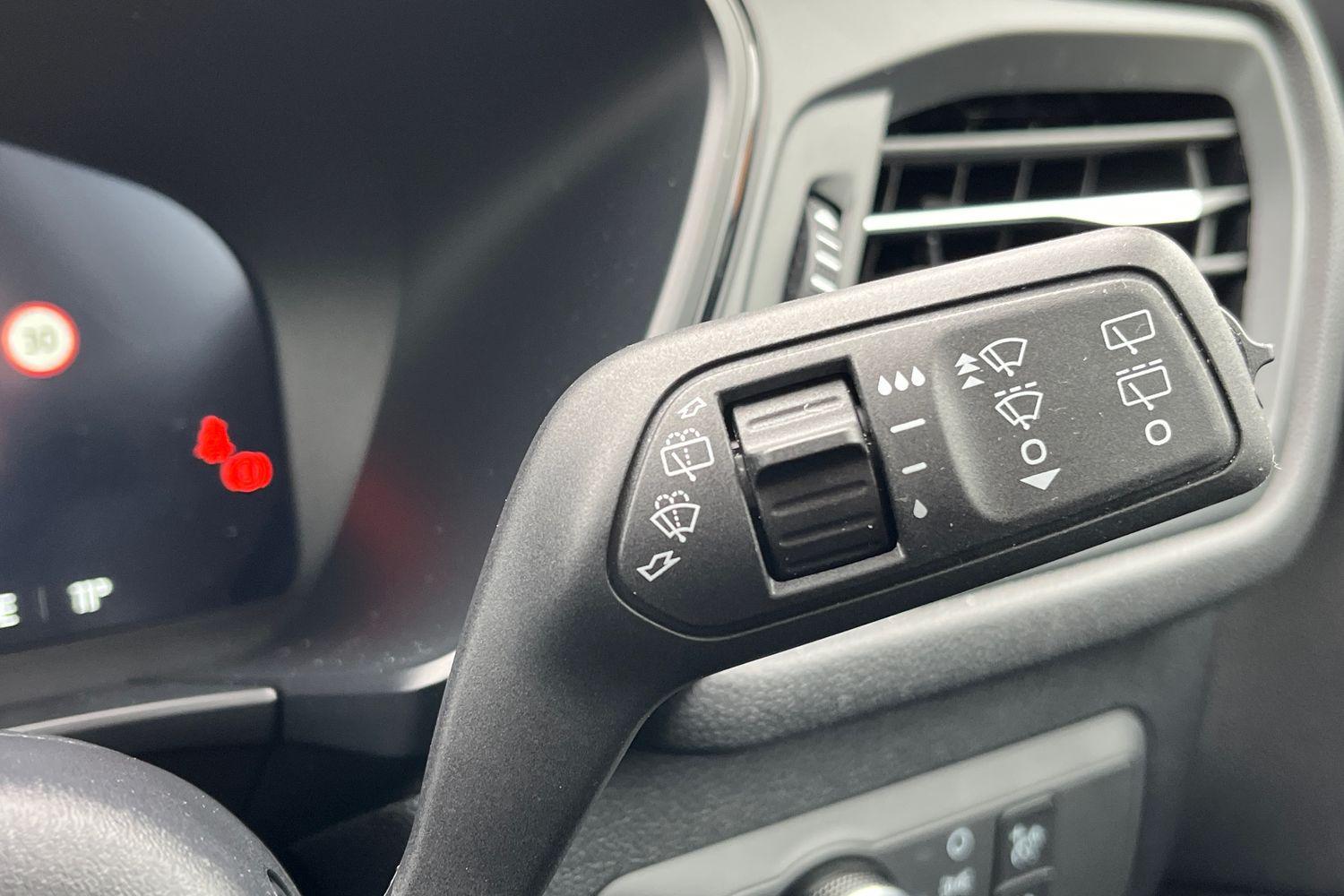 Ford KUGA Photo 14