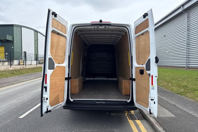 Volkswagen Crafter Photo 12