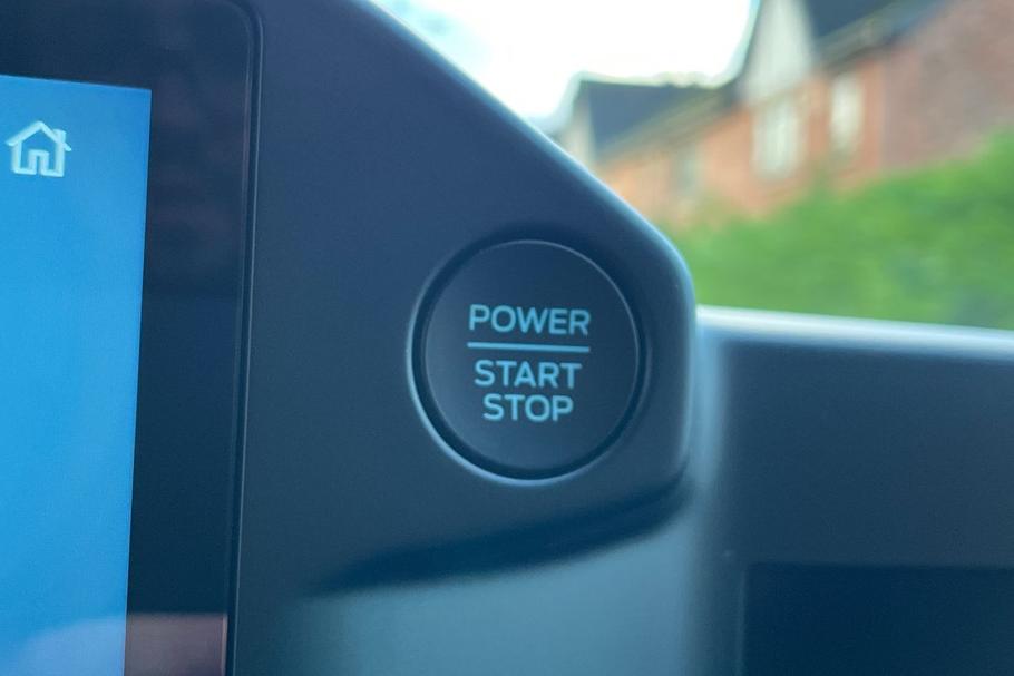 Used Ford TRANSIT CUSTOM MX75KFO 36