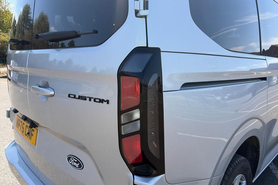 Used Ford TRANSIT CUSTOM WP75CMF 25