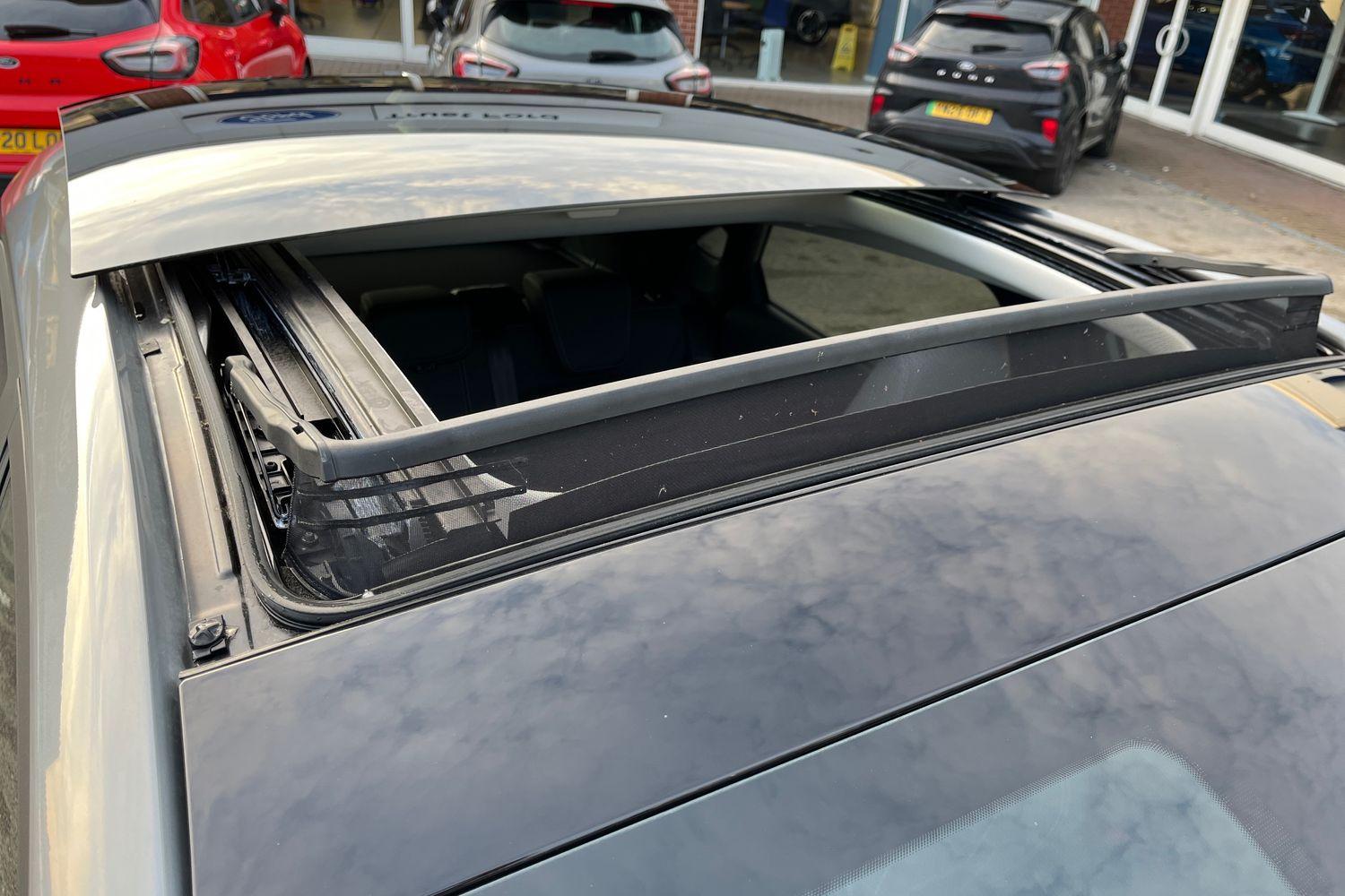 Ford PUMA GEN-E Photo 37