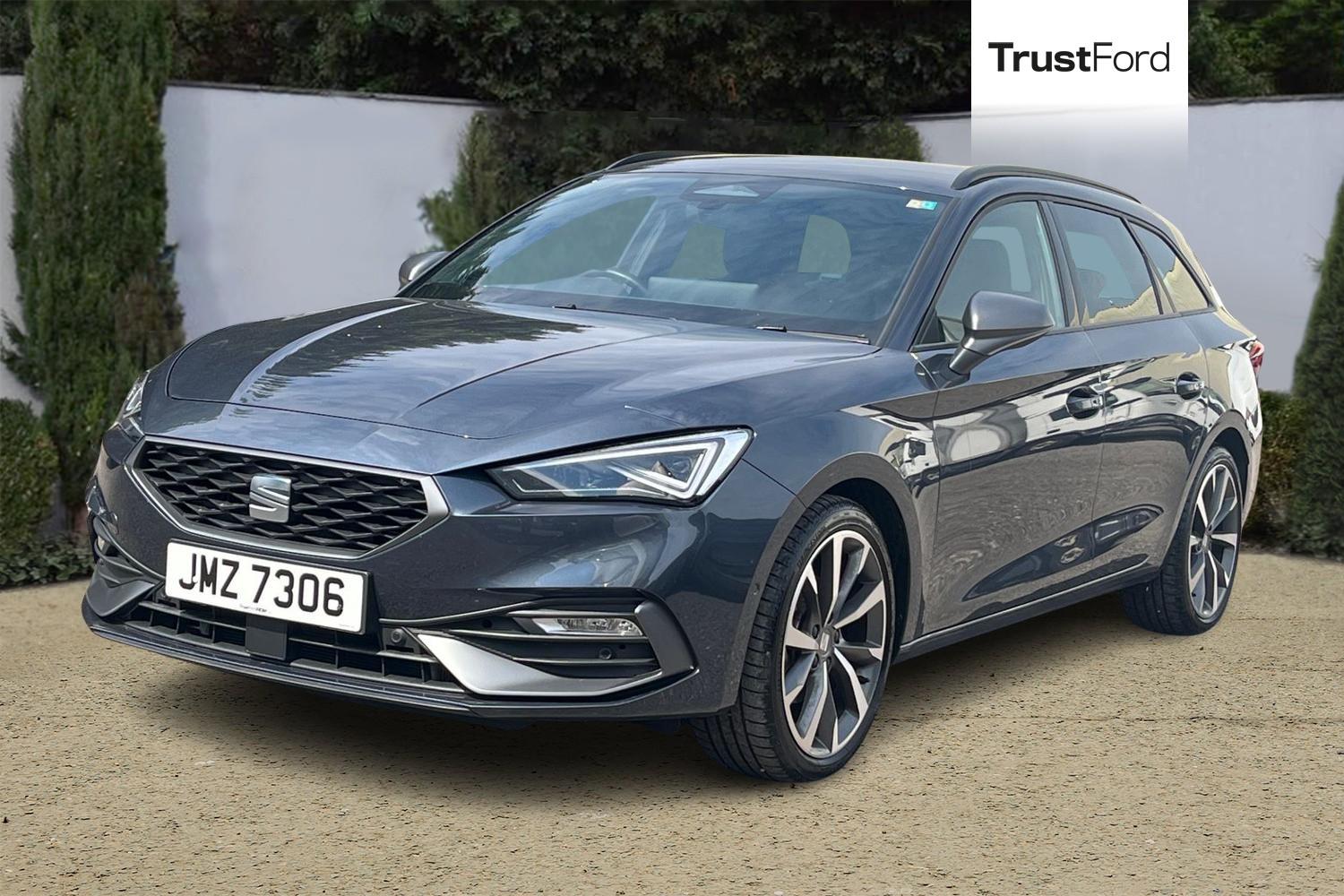 SEAT LEON Photo 4