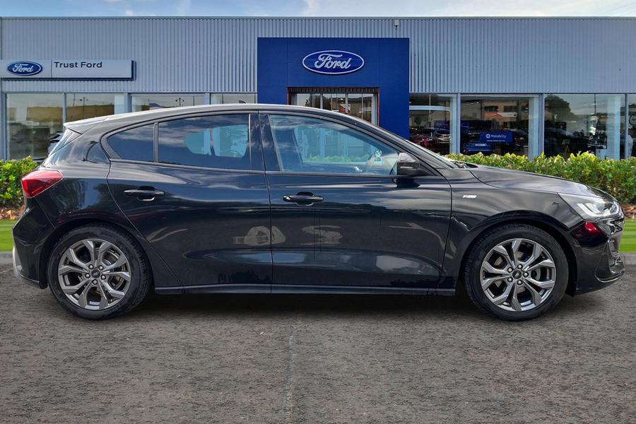 Ford Focus Photo autoimg-0d597580ba384971b3f502c2b740f4de6d5e5023.jpg