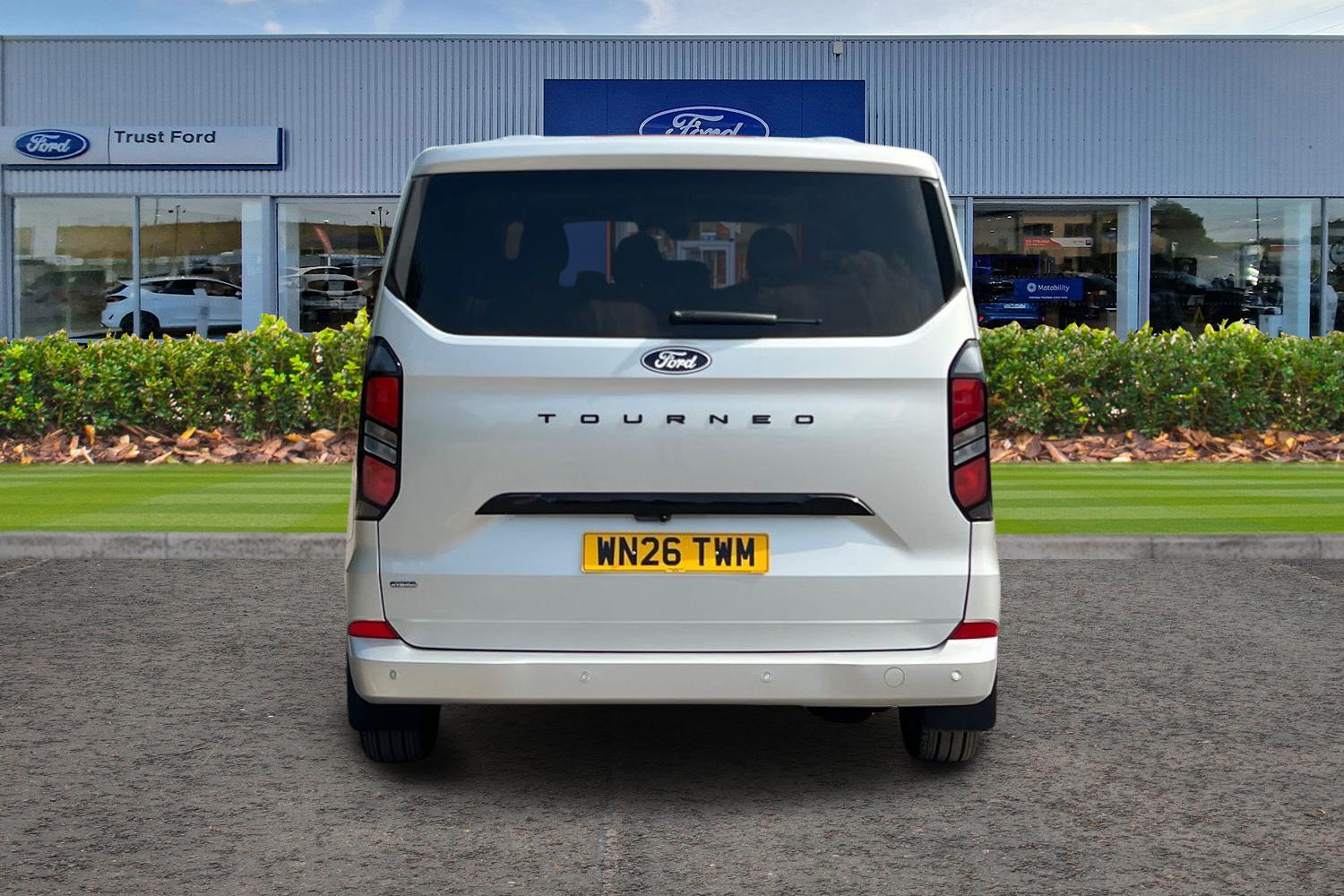 Ford TOURNEO CUSTOM Photo 12