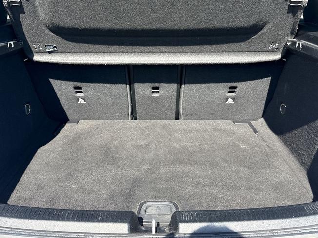 MERCEDES-BENZ A Class Photo 12