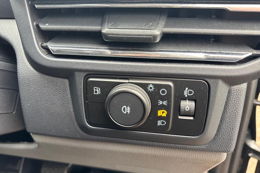 Ford TRANSIT CUSTOM Photo autoimg-0d6486678778d60706cfdbee6f13ca6837adafd6.jpg