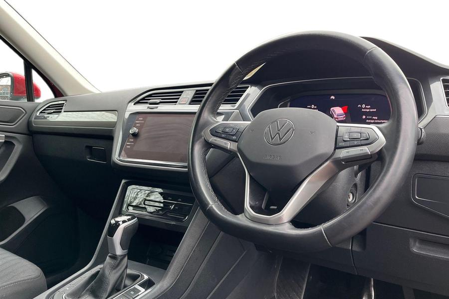 Volkswagen Tiguan Allspace Photo autoimg-0d6b7870267285a57295b71fdd59d48661745e45.jpg