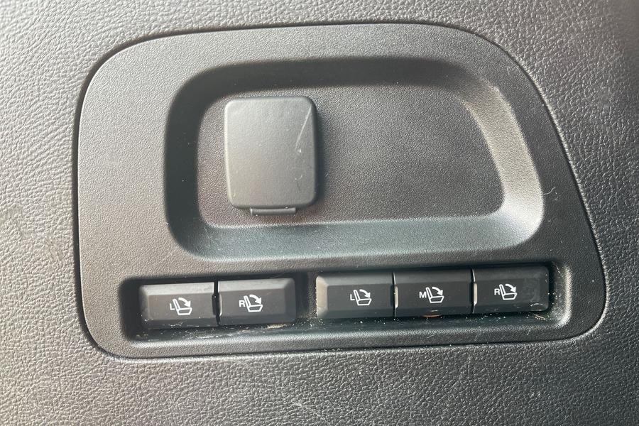 Ford S-Max Photo autoimg-0d6c4409527d993571c2c2fe05cef0daff0b5d94.jpg